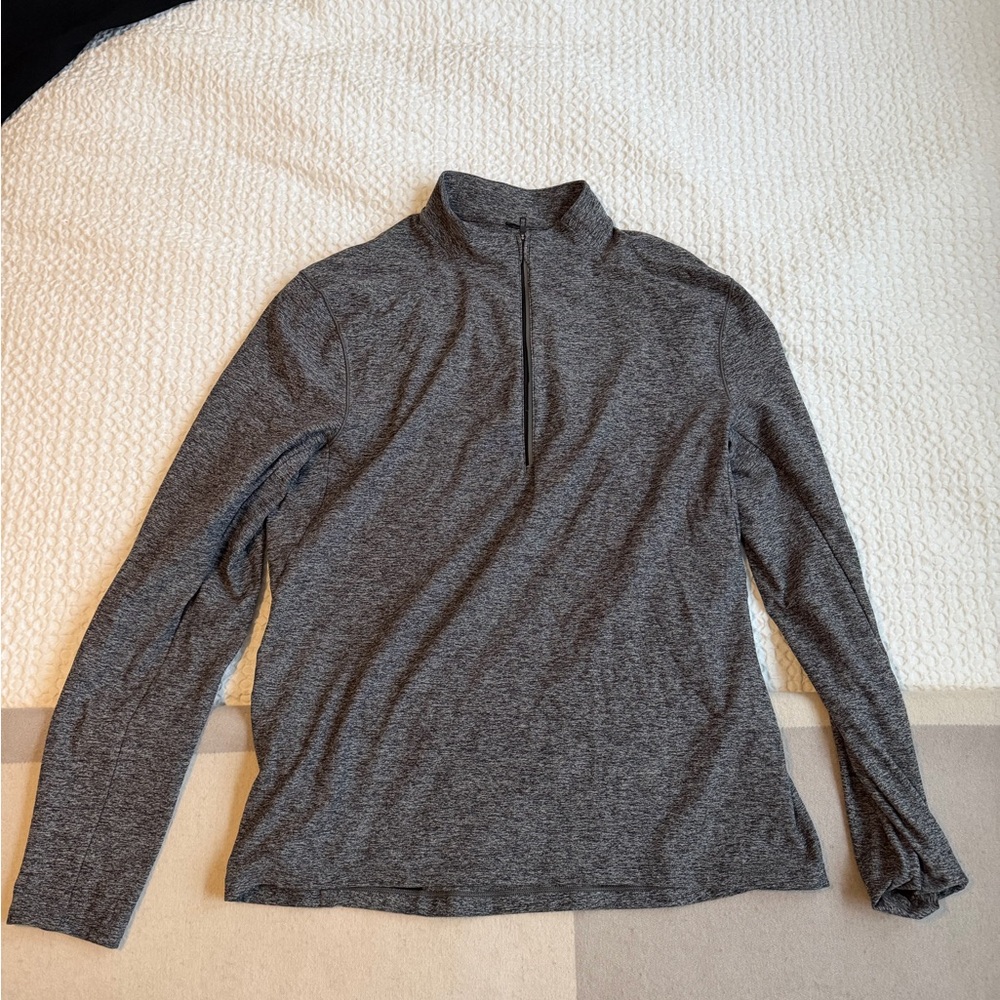 Men’s Lululemon Quarter Zip, Size Large